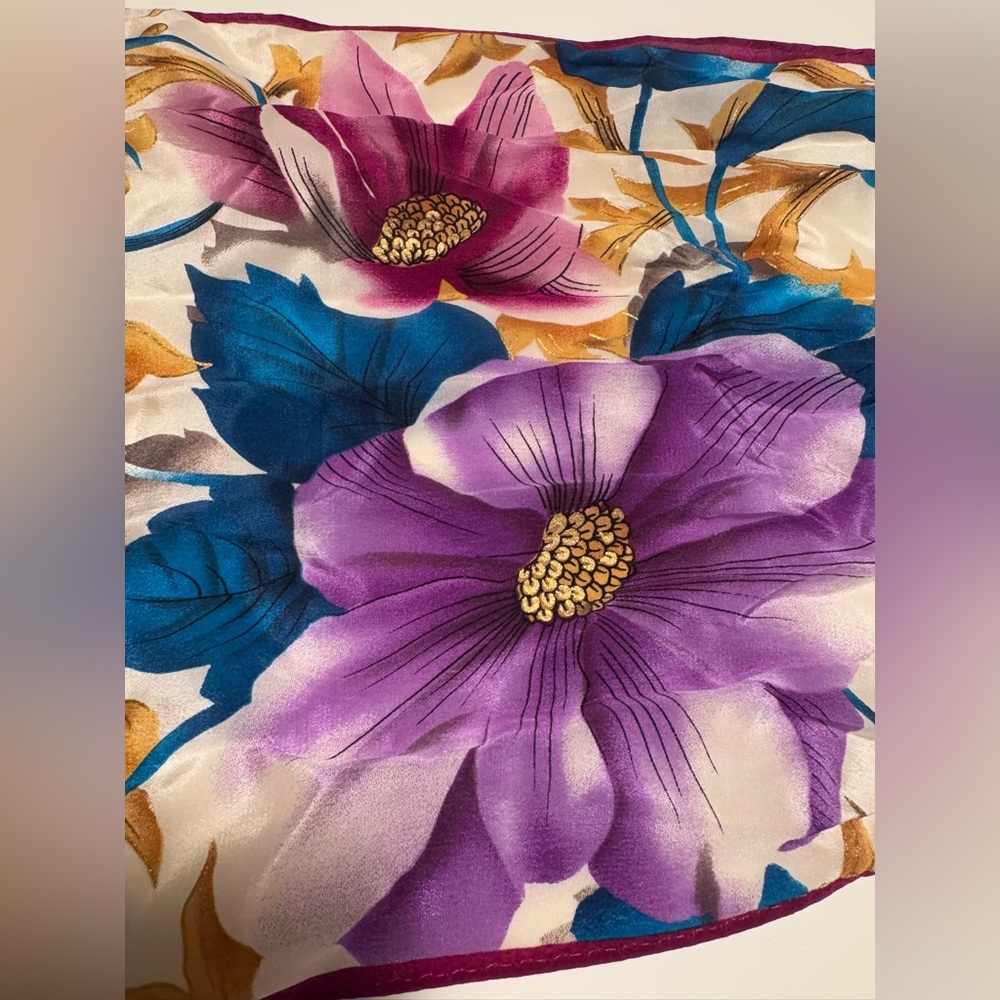 Oscar de la Renta vintage Purple and Blue Floral Scarf - Picture 5 of 5